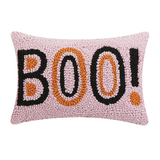 Boo - Hook Wool Cushion